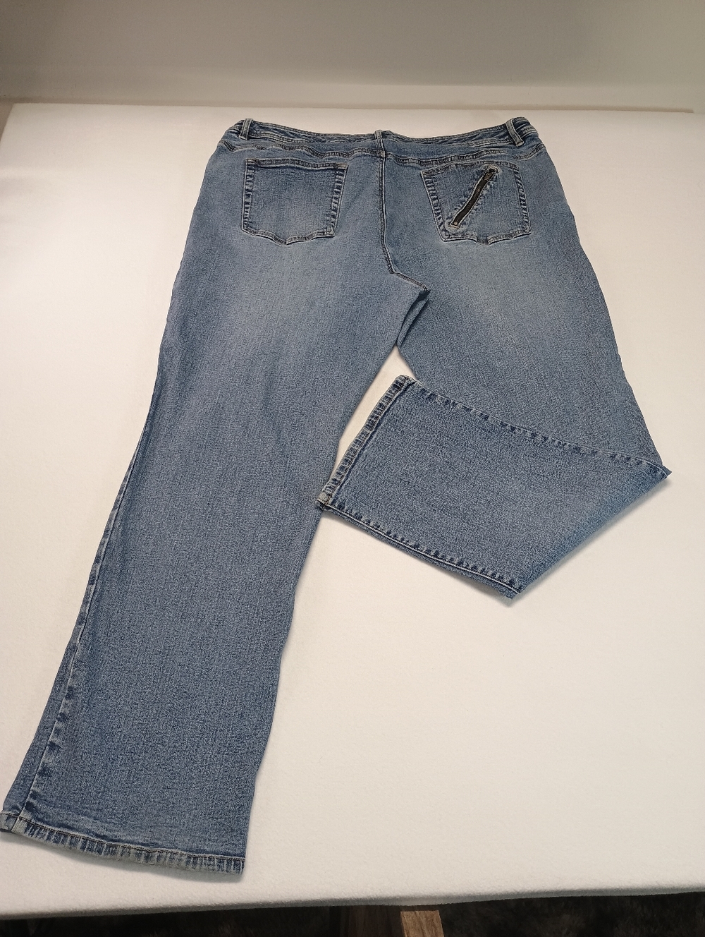 Venezia Light Blue Women's Plus Size 24 Straight-Leg Jeans - Picture 9 of 10